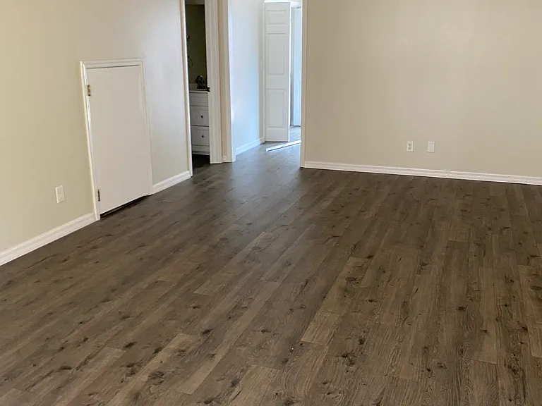 308 S Gomez Ave #C — Photo 35