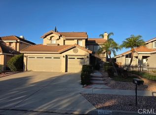 412 Arthur Cir, Corona, CA 92879