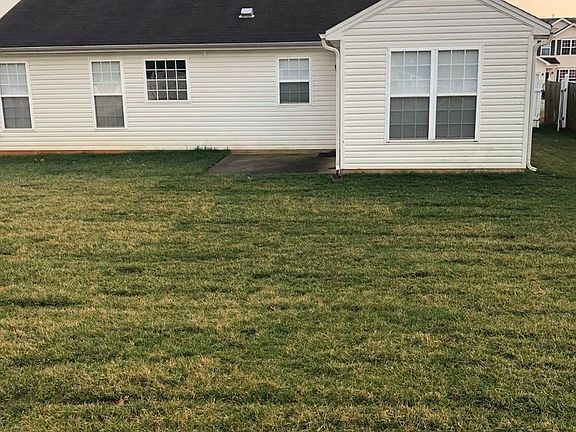 2nd image of 3818 Maribeau Woods Dr