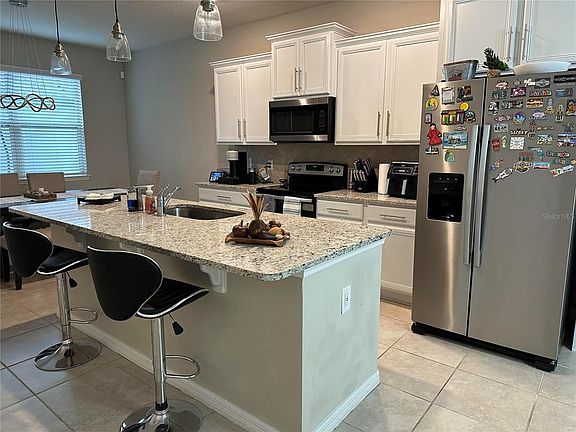 5th image of 2665 Mead Ave