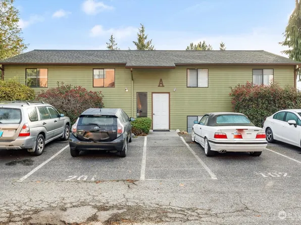 690 NW Atalanta Way A201, C101, C201, Oak Harbor, WA 98277
