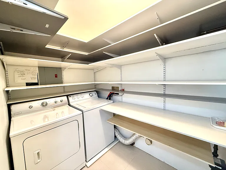 901 Tuliptree Ct — Photo 7