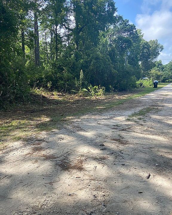 1st image of 2555 Lightwood Dr SW