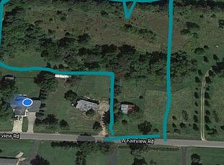 1548 W Fairview Rd, Freeport, IL 61032