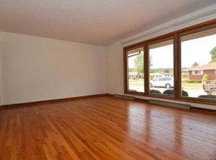 722 W 13th St, Mishawaka, IN 46544