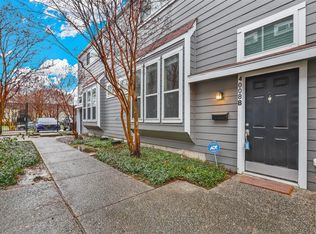 4008 Holland Ave APT B, Dallas, TX 75219