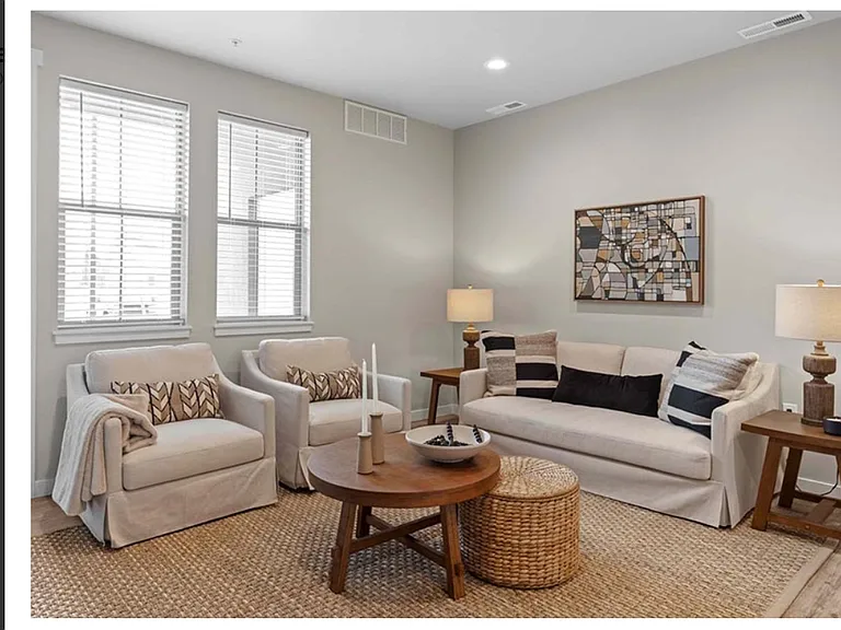 Sparrow Hill Apartments — Photo 21