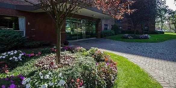 Pelham Hall — Photo 4