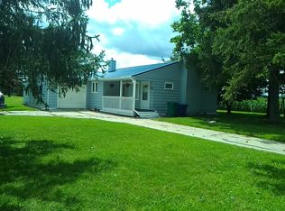 10 S Garfield Rd, Linwood, MI 48634