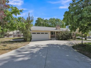 3 N 3rd St, Cheney, WA 99004