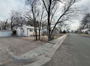 415 S 1st St, Riverton, WY 82501