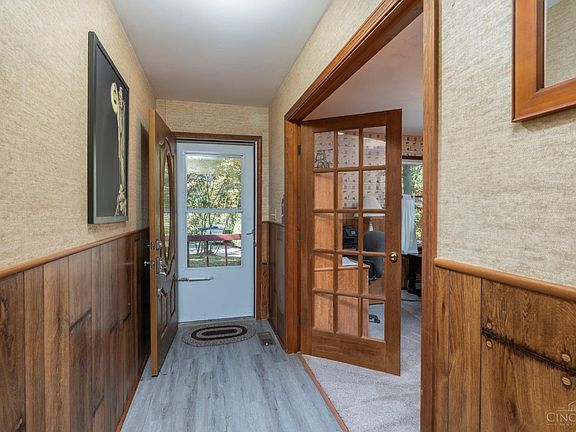 3rd image of 5804 Fishermans Wharf Ln