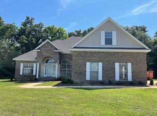 589 Summertime Pkwy, Deatsville, AL 36022