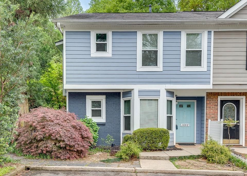 1st image of 1696 Kennersly Close