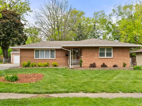 4316 41st St, Des Moines, IA 50310