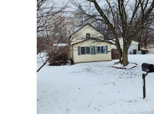 909 Freeman St, Dexter, IA 50070