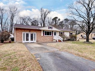 105 Carraway Ter, Yorktown, VA 23692