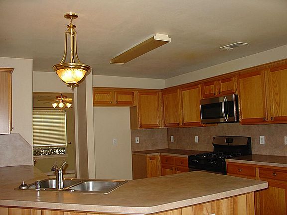 5th image of 3509 Burkett Dr