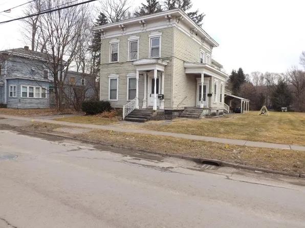 30 Silver St, Norwich, NY 13815