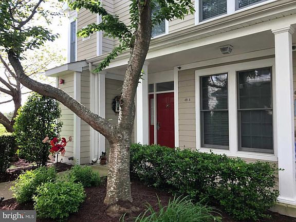 2nd image of 49A Willow Oak Ave
