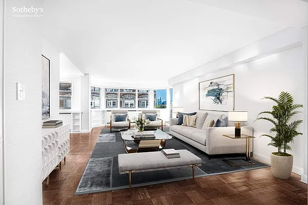 Rented by Sotheby's International Realty | media 12