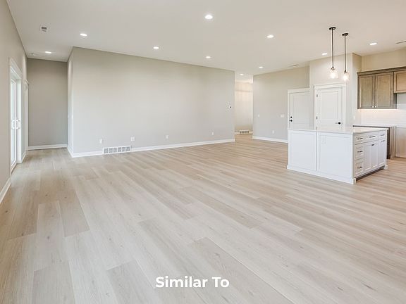 4th image of 704 Big Rock Park Rd