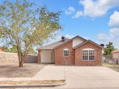 1082 Mill Valley Rd, Socorro, TX, 79927