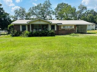104 S Clements St, Samson, AL 36477