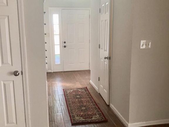 2nd image of 843 Bedford Park