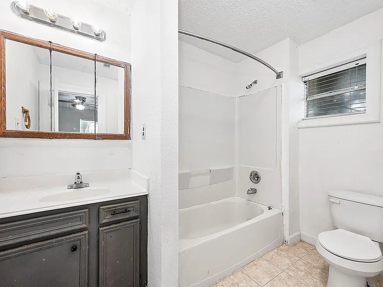 455 County Road 129B — Photo 16