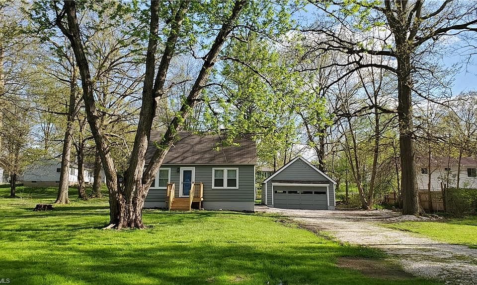 2nd image of 2144 Conwill Rd