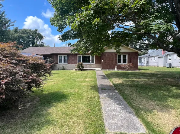 127 Meadowlark Dr, Berea, KY 40403