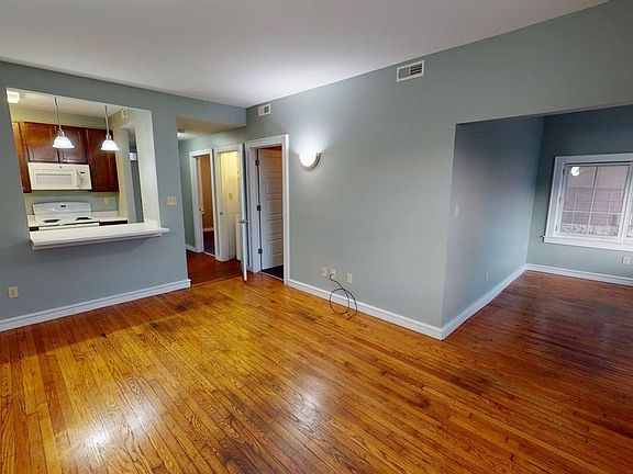 2nd image of 3867 Lafayette Ave APT 2B