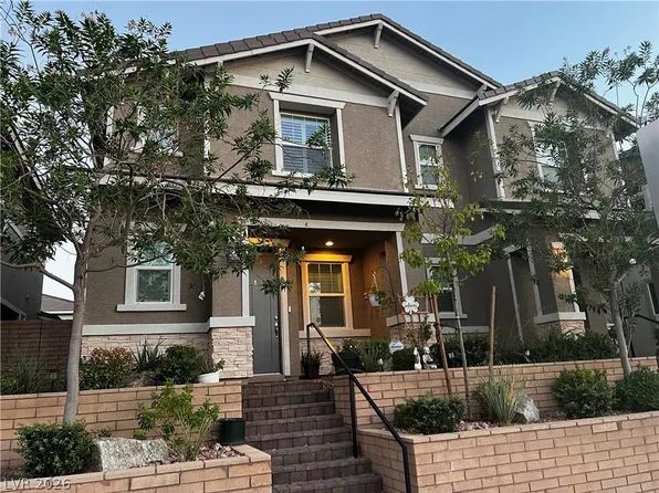 714 N Water St, Henderson, NV 89015