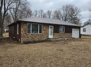 161 2nd Ave, Round Lake, MN 56167