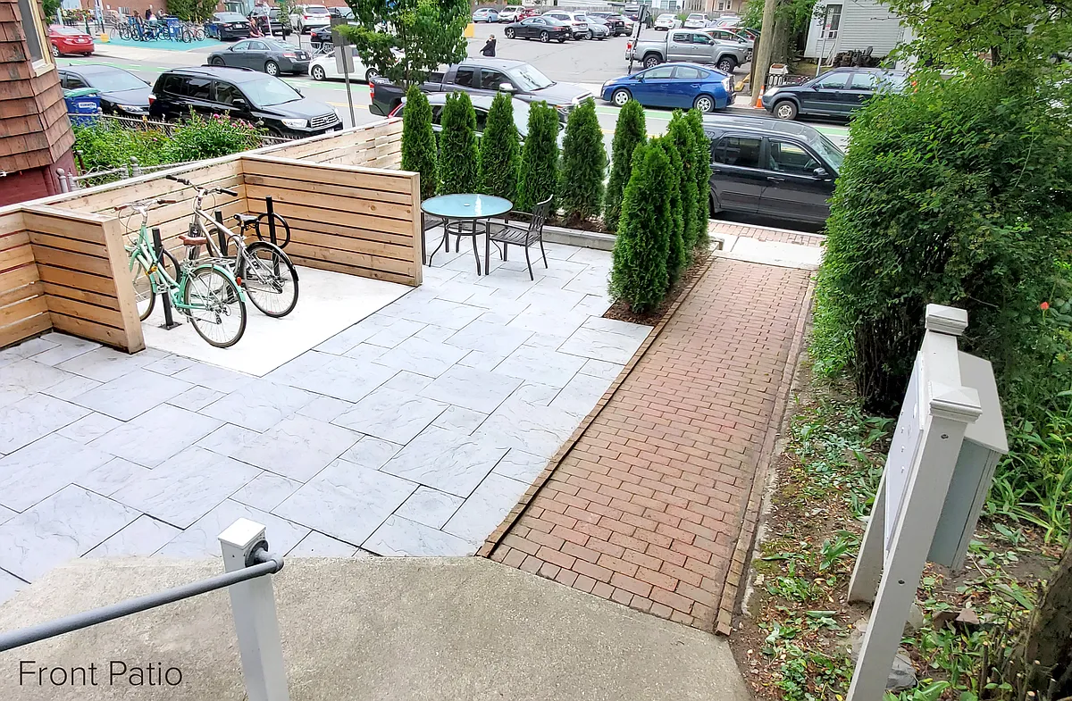 Building Photo - 36 Beacon St #1