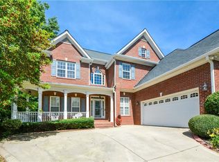 4275 Huntcliff Trce, Douglasville, GA 30135