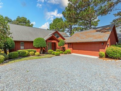 121 Lakeview Point, West End, NC, 27376