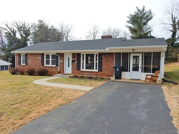 3rd image of 1505 Lynndale Pl