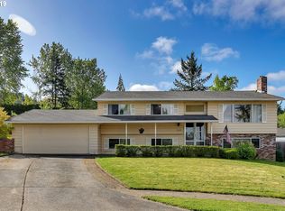 1690 SW 29th Ct, Gresham, OR 97080