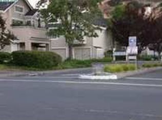 413 Lighthouse Ct, Hercules, CA 94547