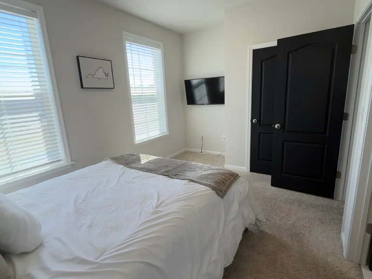 2770 Lanham Hill Cir — Photo 25
