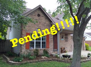 232 Lake Point Ln S, Greenwood, IN 46142