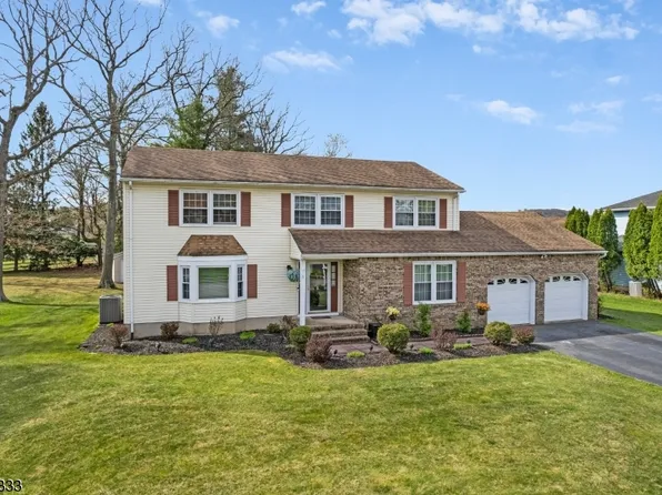 5 Rivendell Rd, Roxbury Twp., NJ 07876