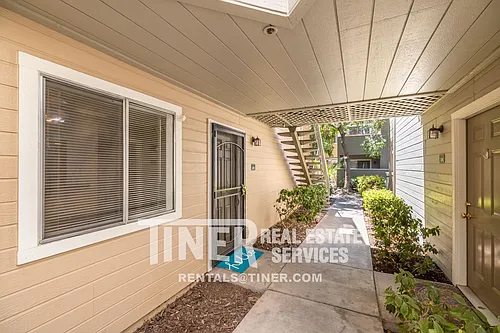 1019 Dornajo Way Photo 1