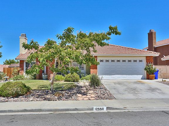 3rd image of 12550 Blazing Star Ln