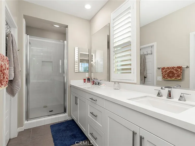 291 Carmine — Photo 13