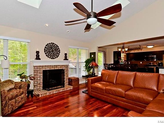 Vaulted great room with ventless gas fireplace