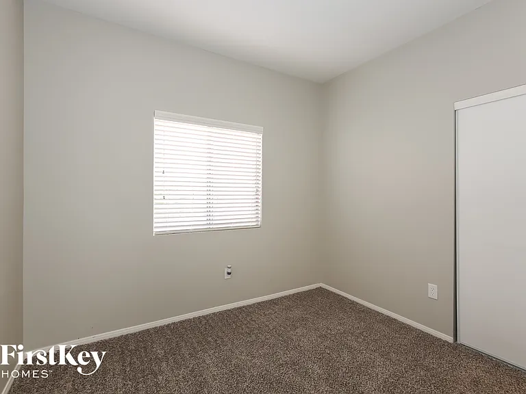 4641 Possum Berry Ln — Photo 11