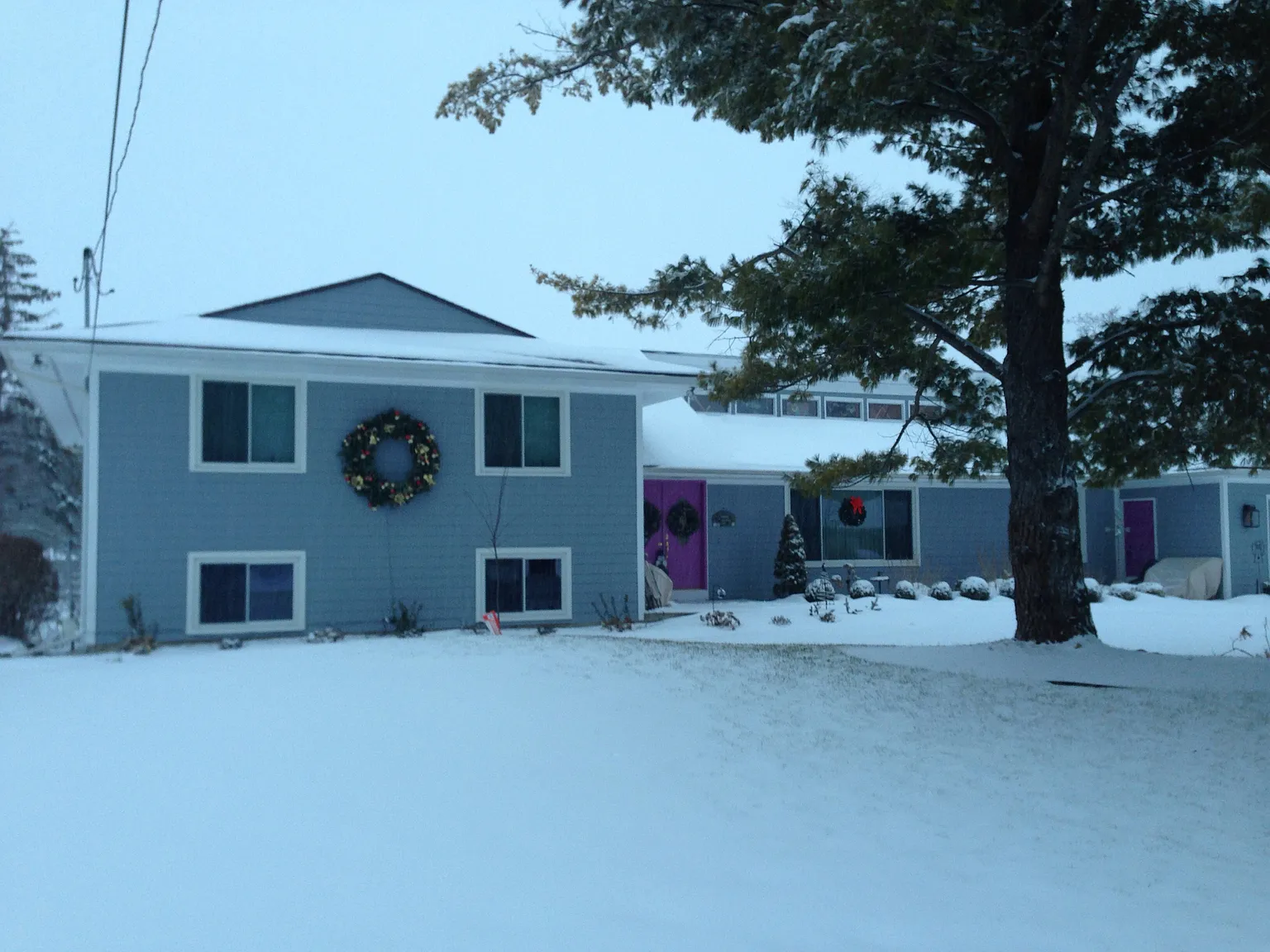 1146 Lakeside Dr S photo 1